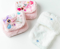 ふわふわもこもこポーチ